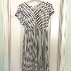White & blue striped maternity dress.